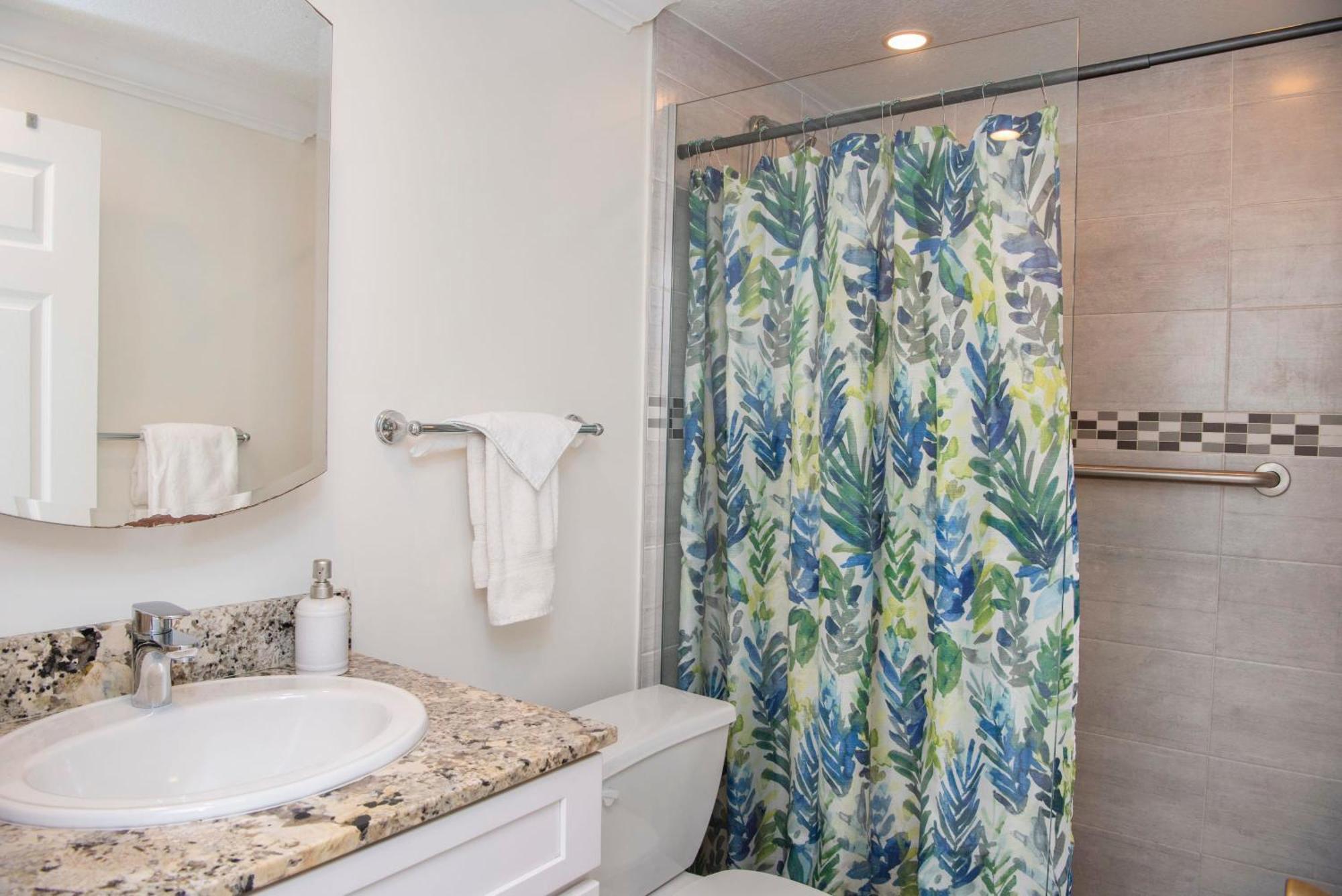 Beach Living At Island Pine Villas George Town Esterno foto